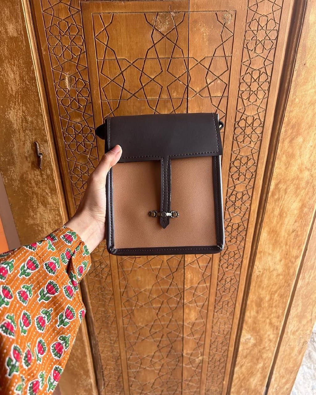 کیف دوشی زنانه