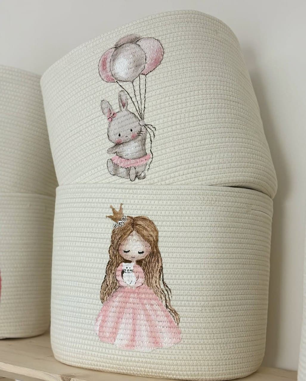 باکس نظم دهنده اتاق کودک با نقاشی دستی