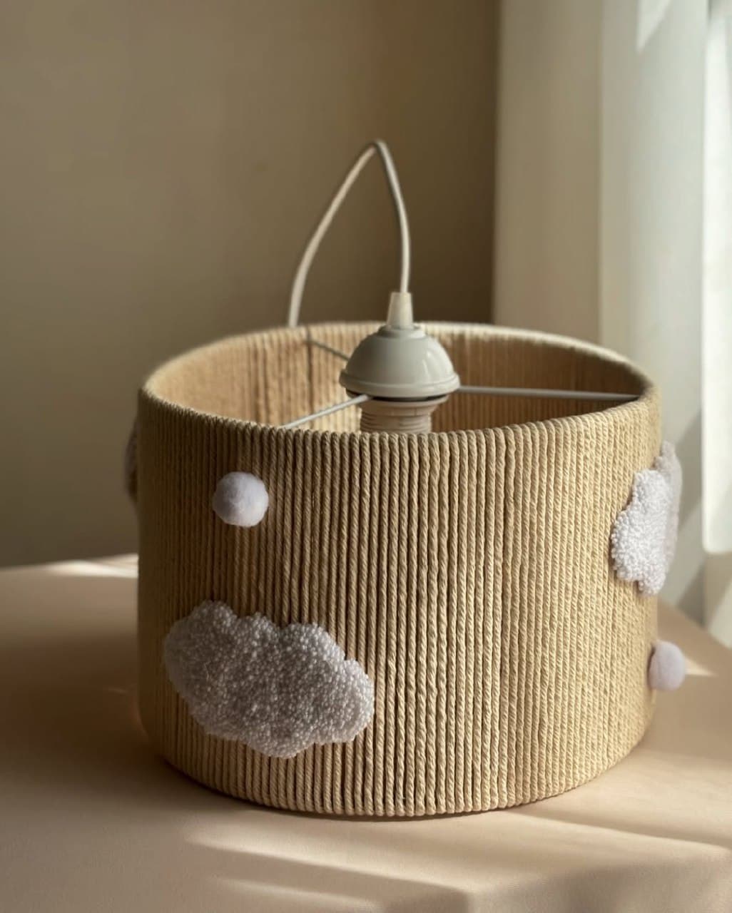 لوستر اتاق کودک طرح تدی و ابر