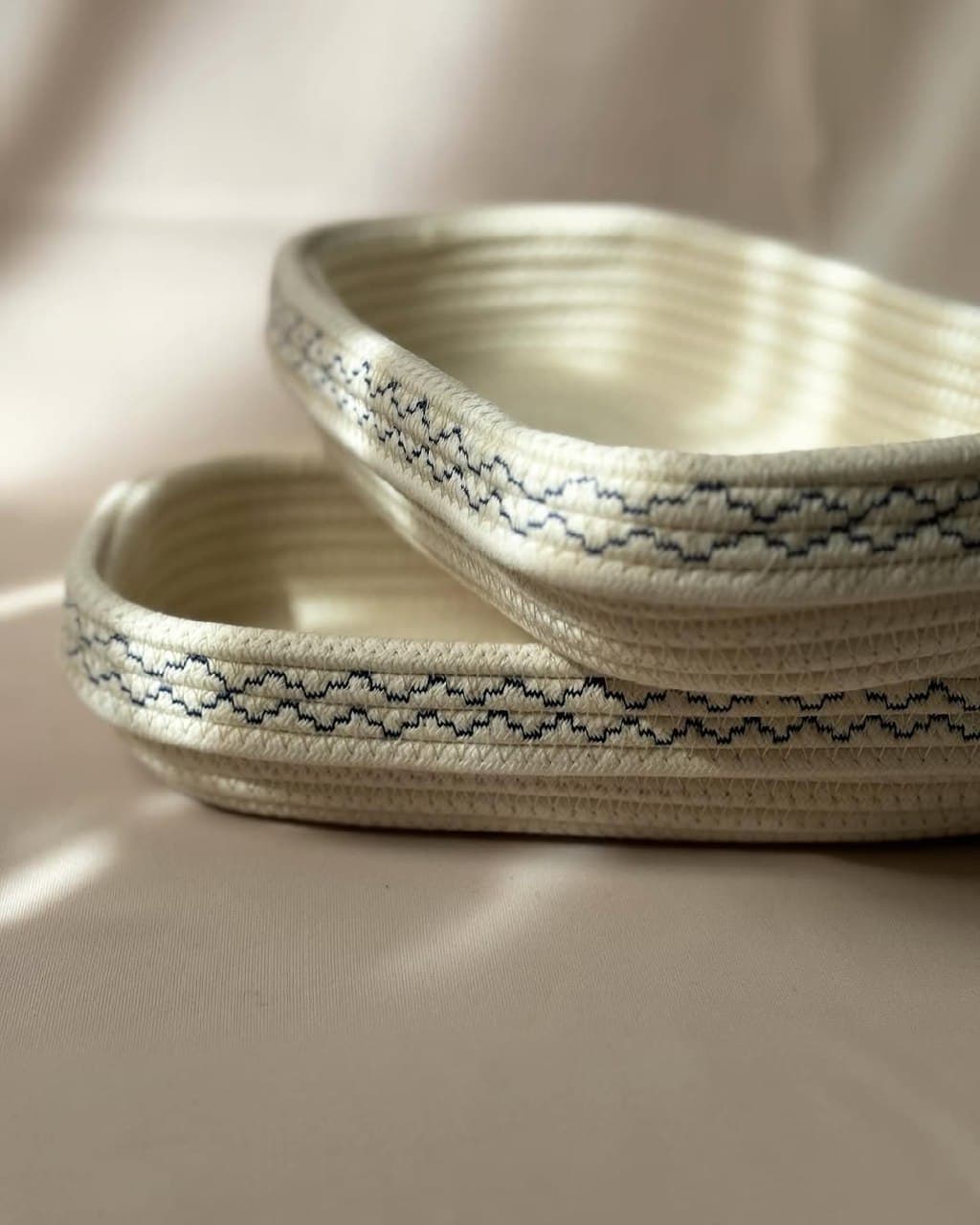 سبد نان و سبزی