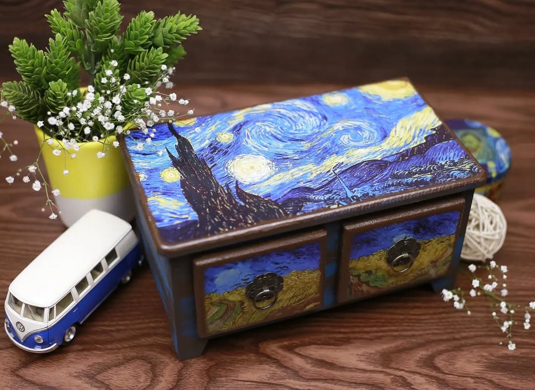 مینی دراور چوبی دکوری طرح شب پرستاره ونگوگ