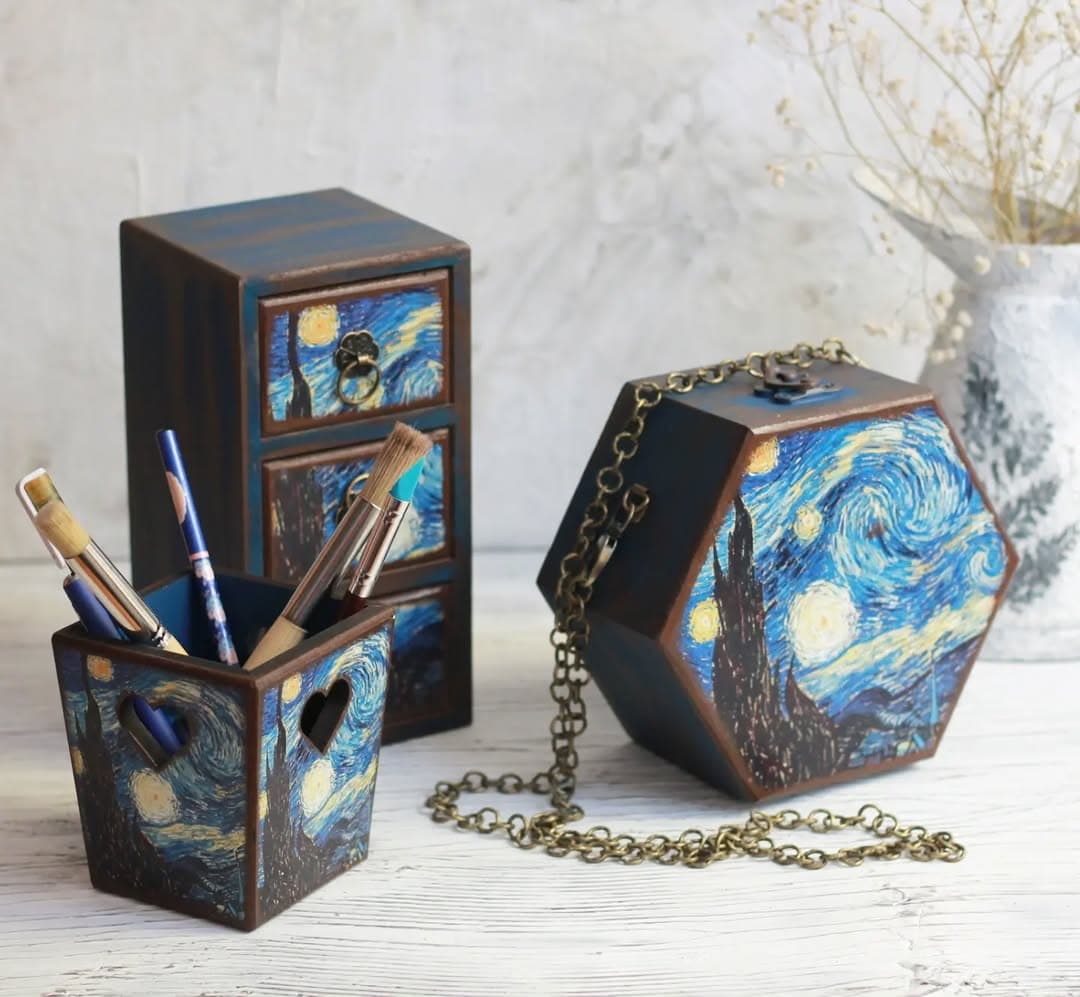ست رومیزی و کیف دوشی چوبی طرح شب پرستاره ونگوگ