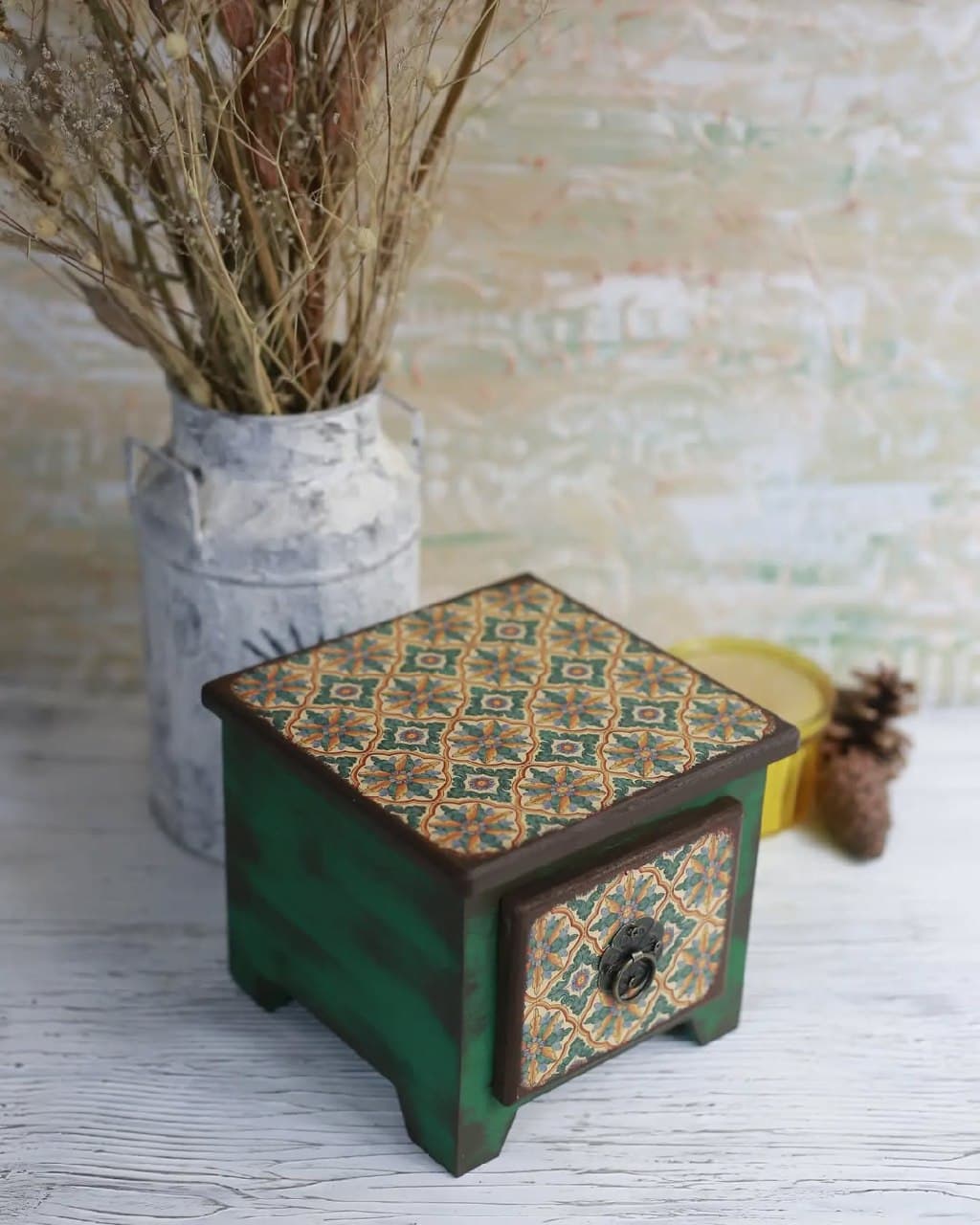 جعبه چوبی کشودار طرح کاشی سنتی