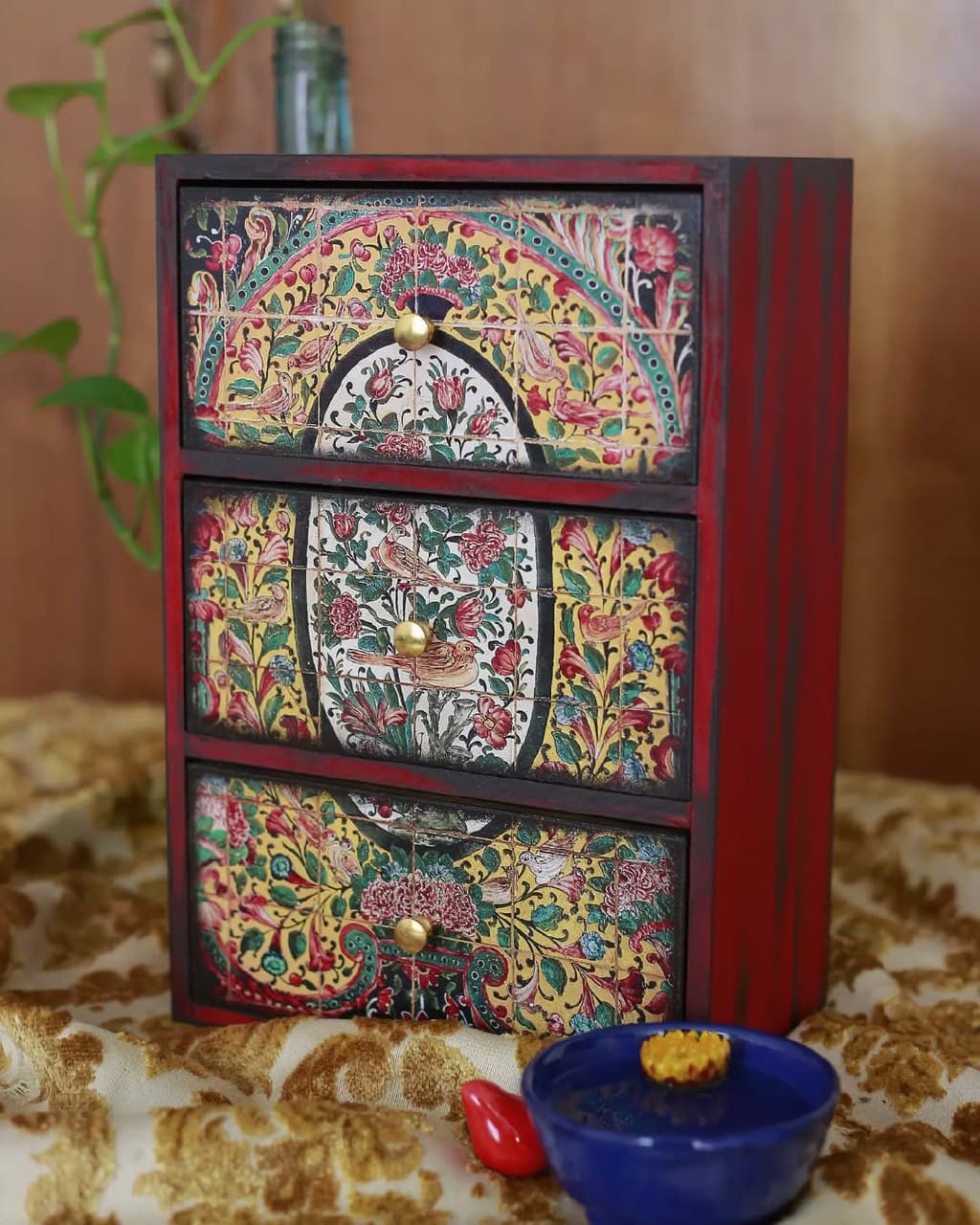 دراور رومیزی چوبی ۳ کشو طرح کاشی سنتی