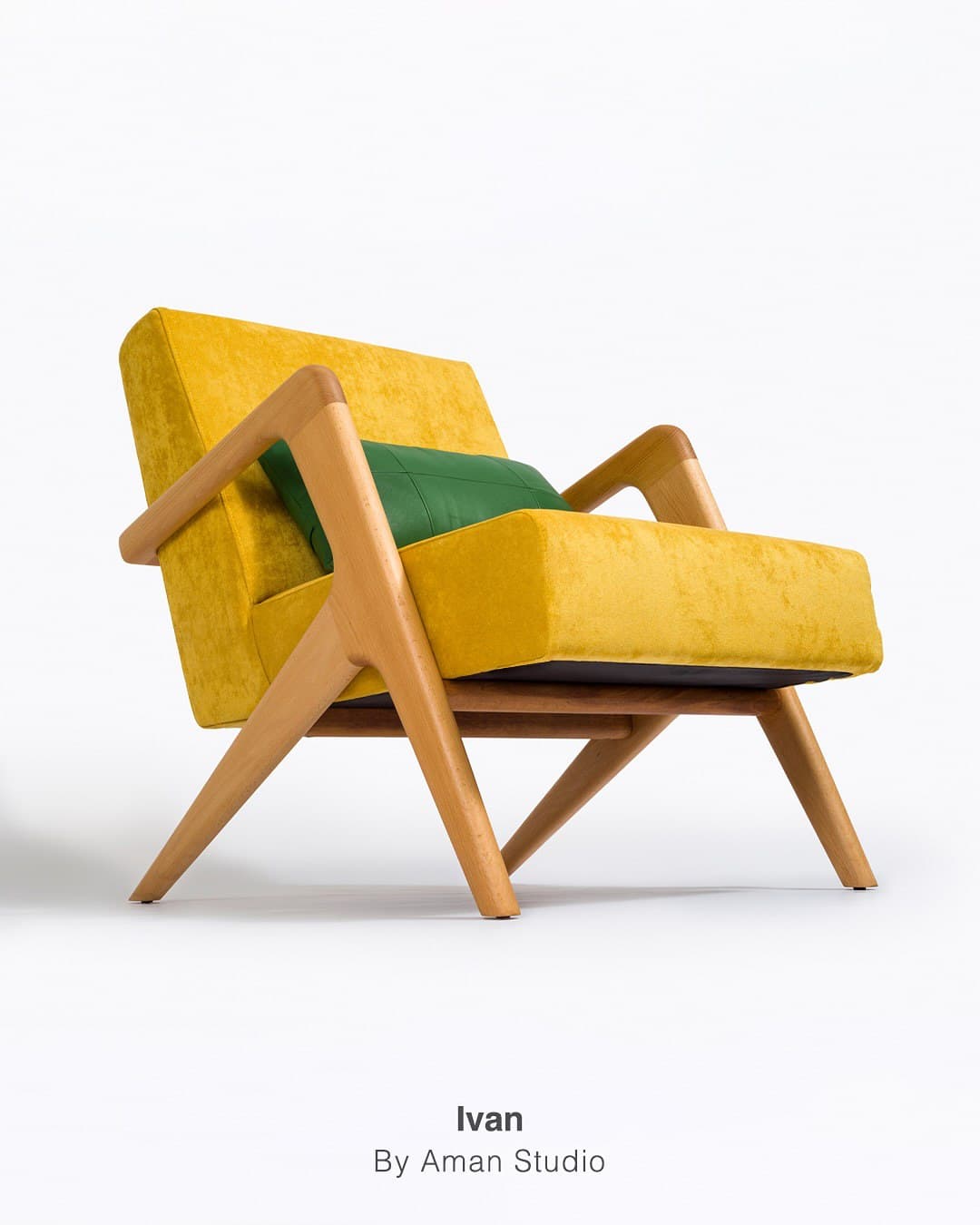 مبل راحتی تک نفره چوبی مدل ایوان