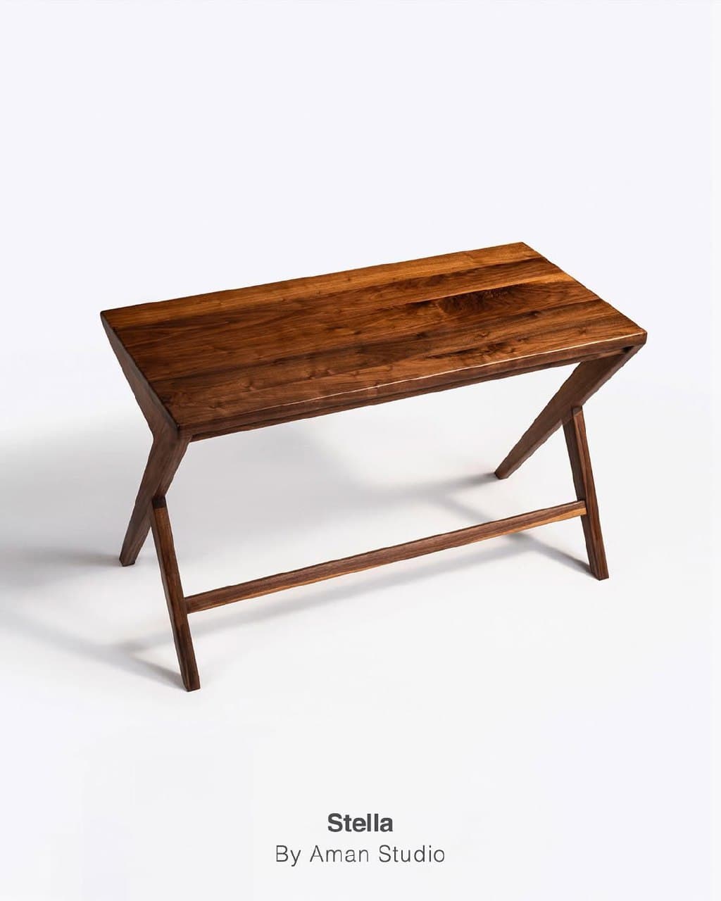 میز تحریر چوبی استلا با چوب گردوی آمریکایی