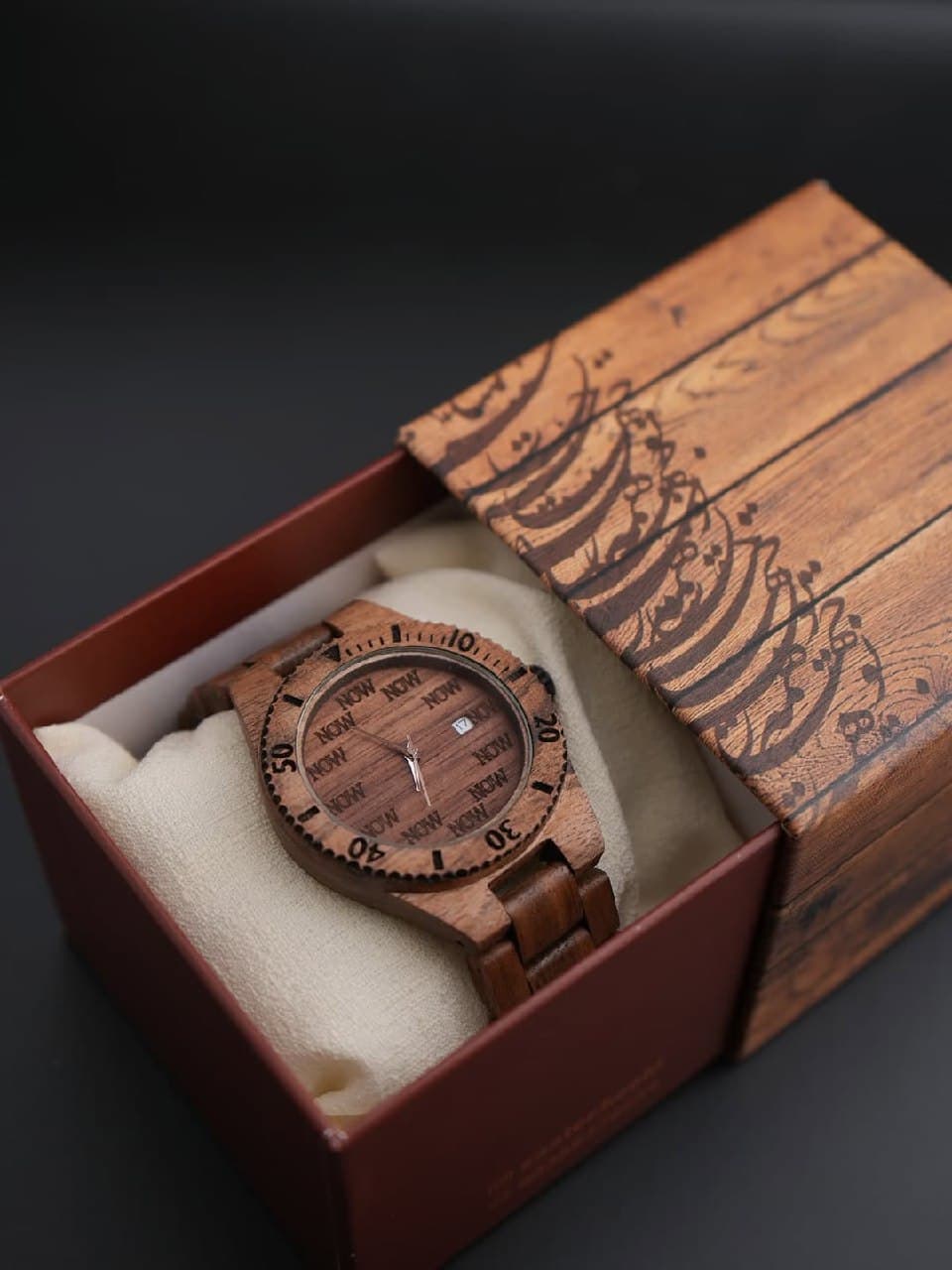 ساعت چوبی دستساز مدل آرونا ۳