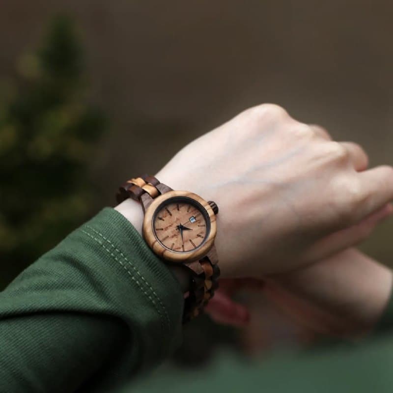 ساعت مچی چوبی مدل elies