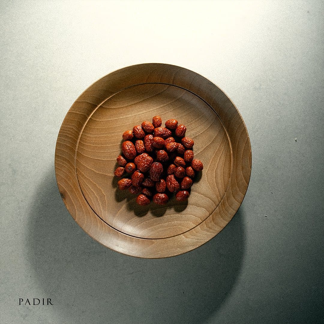 کاسه چوبی سه پایه پادیر