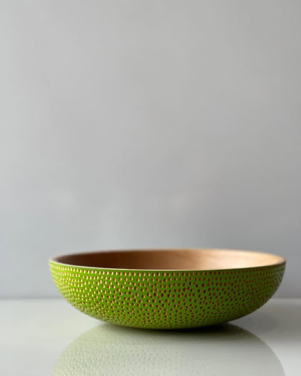 کاسه چوبی دست ساز طرح دار سبز