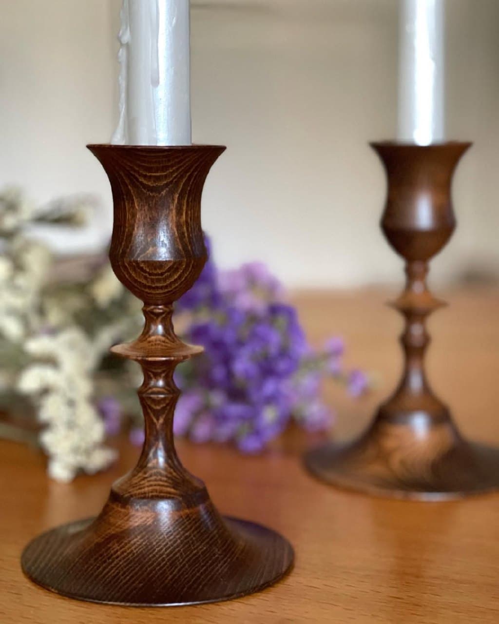 شمعدان چوبی خراطی شده