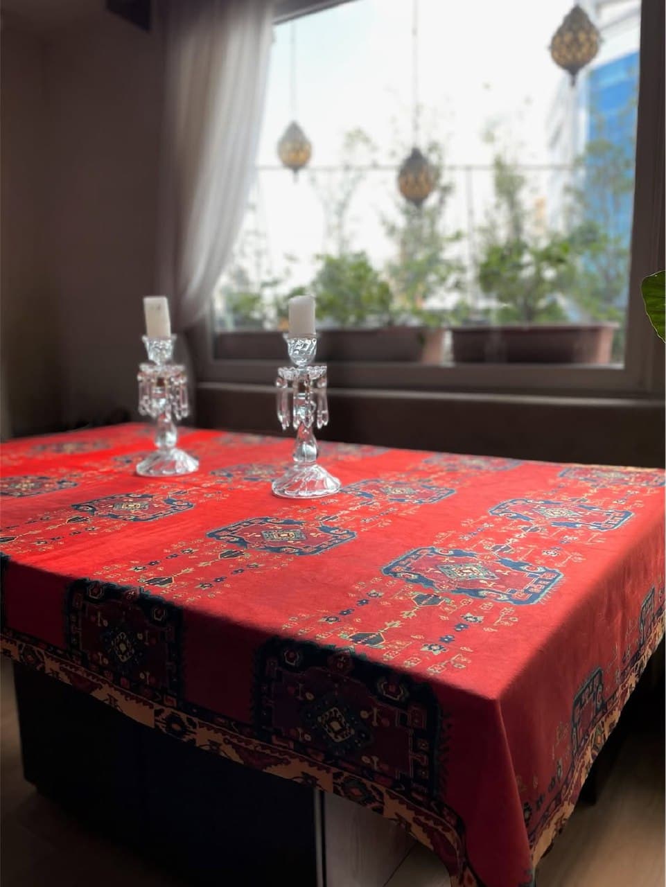 رومیزی مخمل طرح سنتی