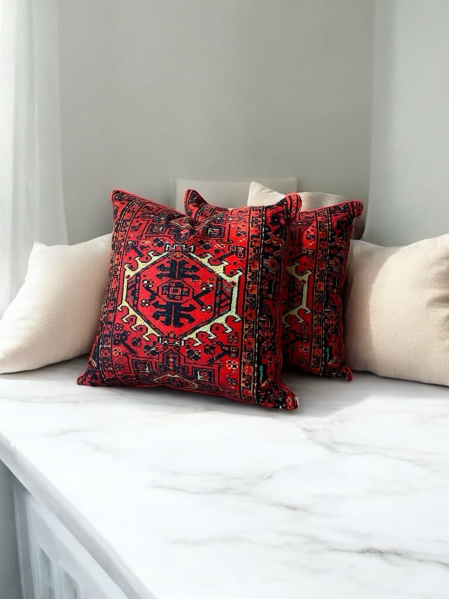 کوسن مخمل طرح سنتی