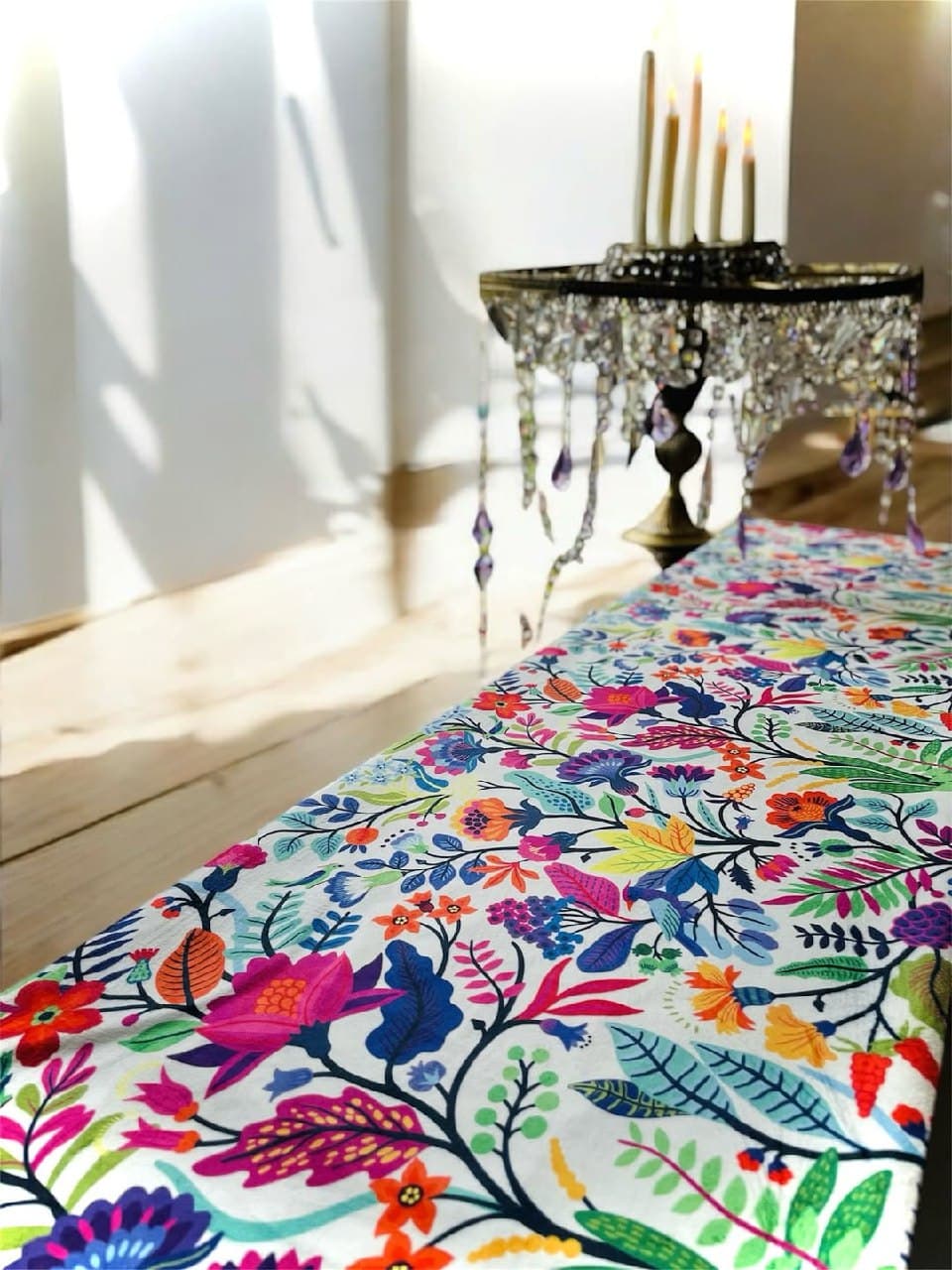 رانر رومیزی طرح گلدار رنگارنگ