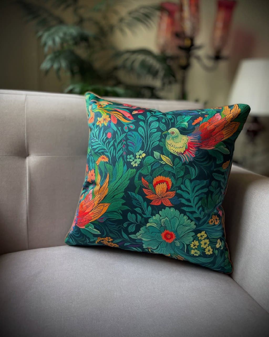 کوسن مخمل طرح خیال