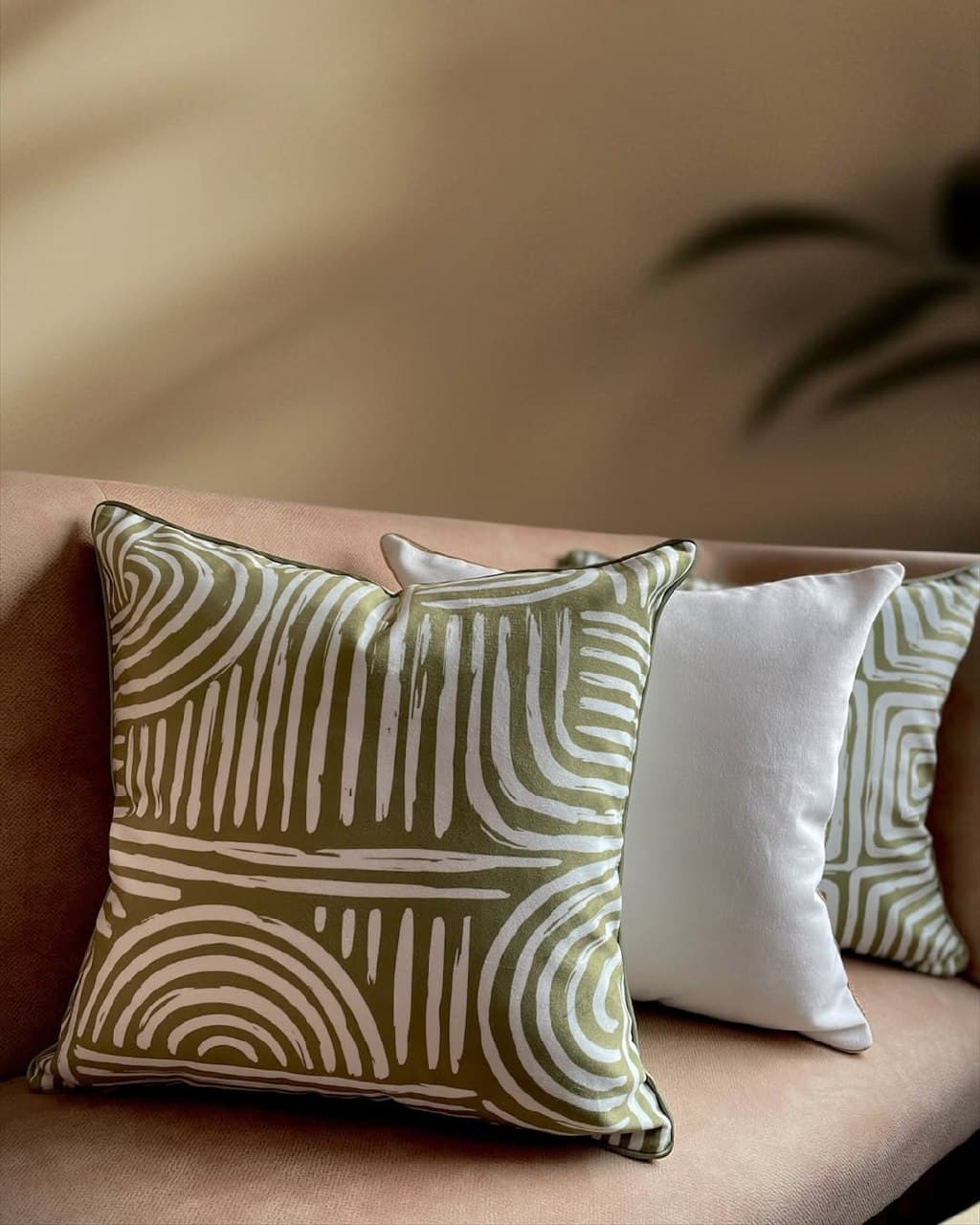 کوسن مربع طرح نقش