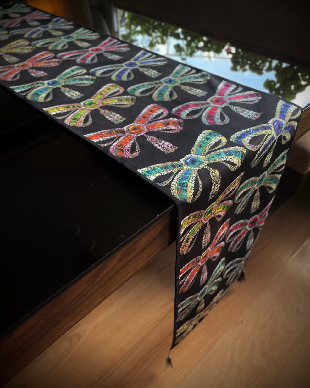 رانر مخمل مدل پاپیون