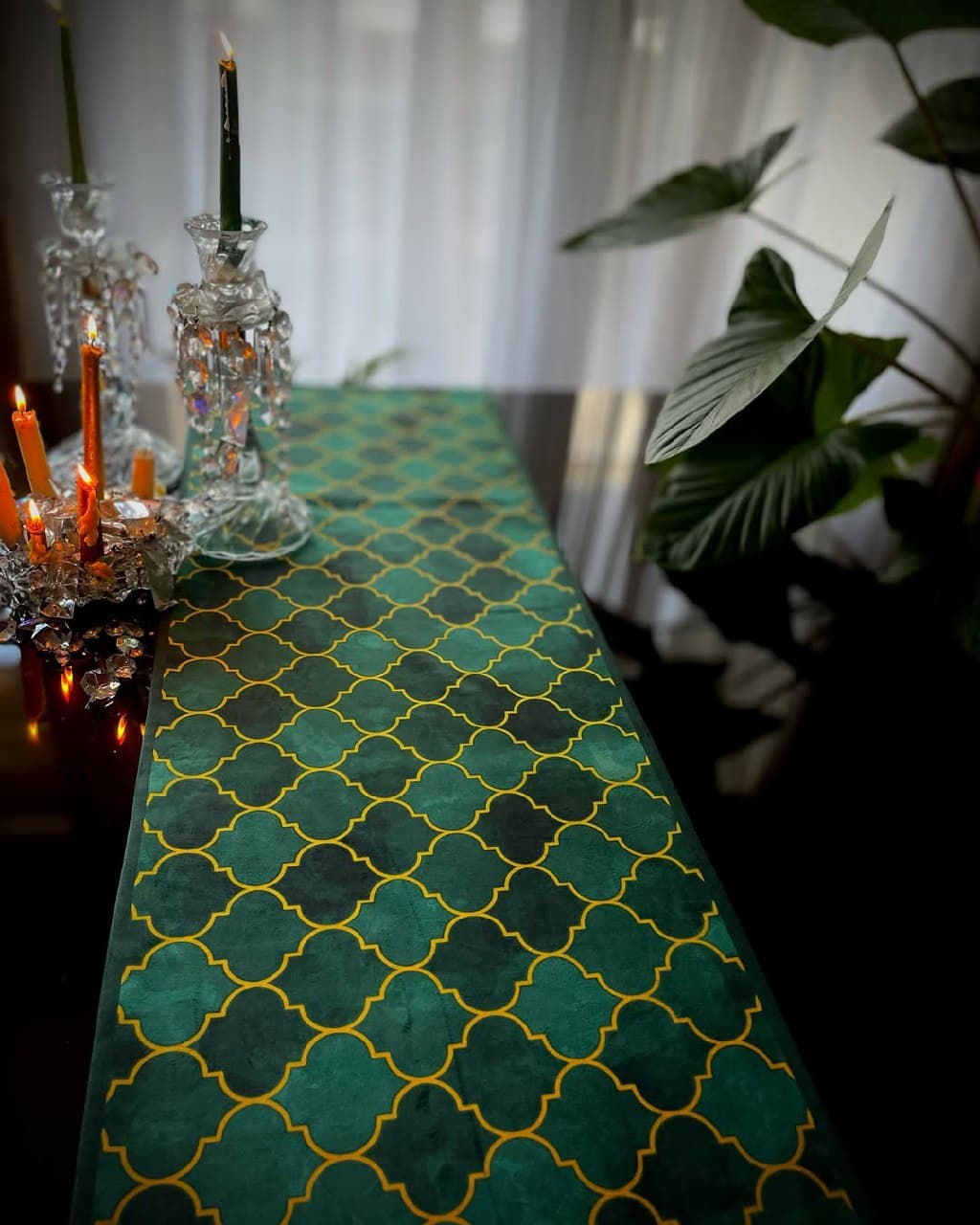 رانر رومیزی مخمل طرح مراکشی