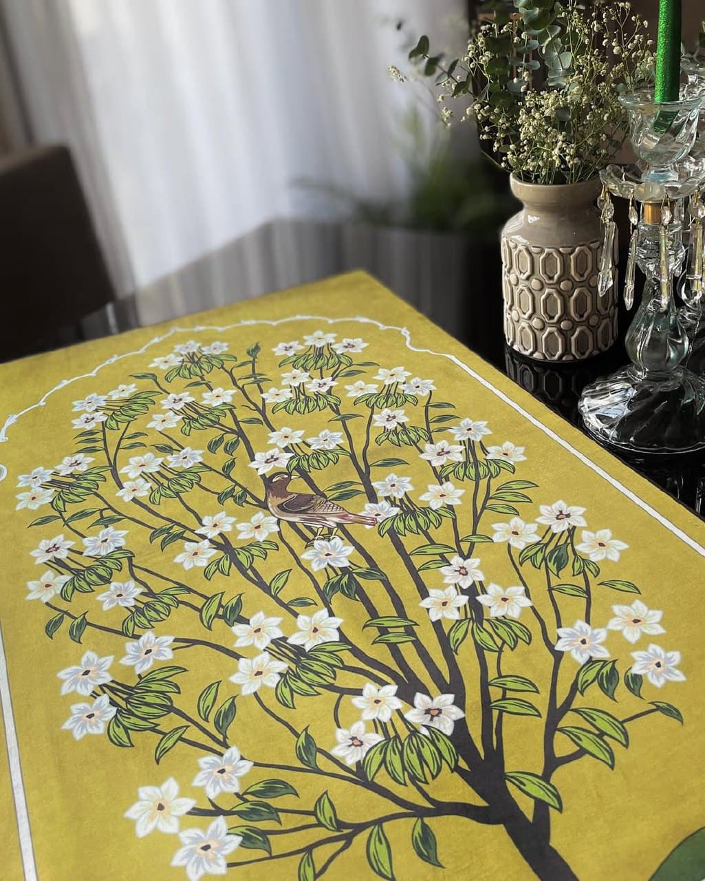 رومیزی مخمل طرح درخت و پرنده