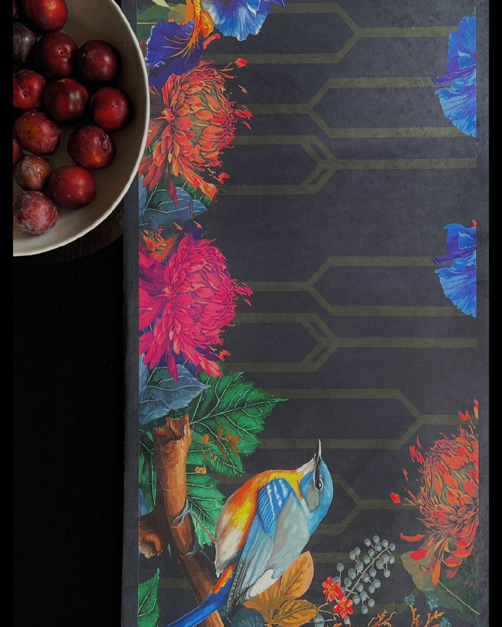 رانر مخمل طرح پرنده و گل