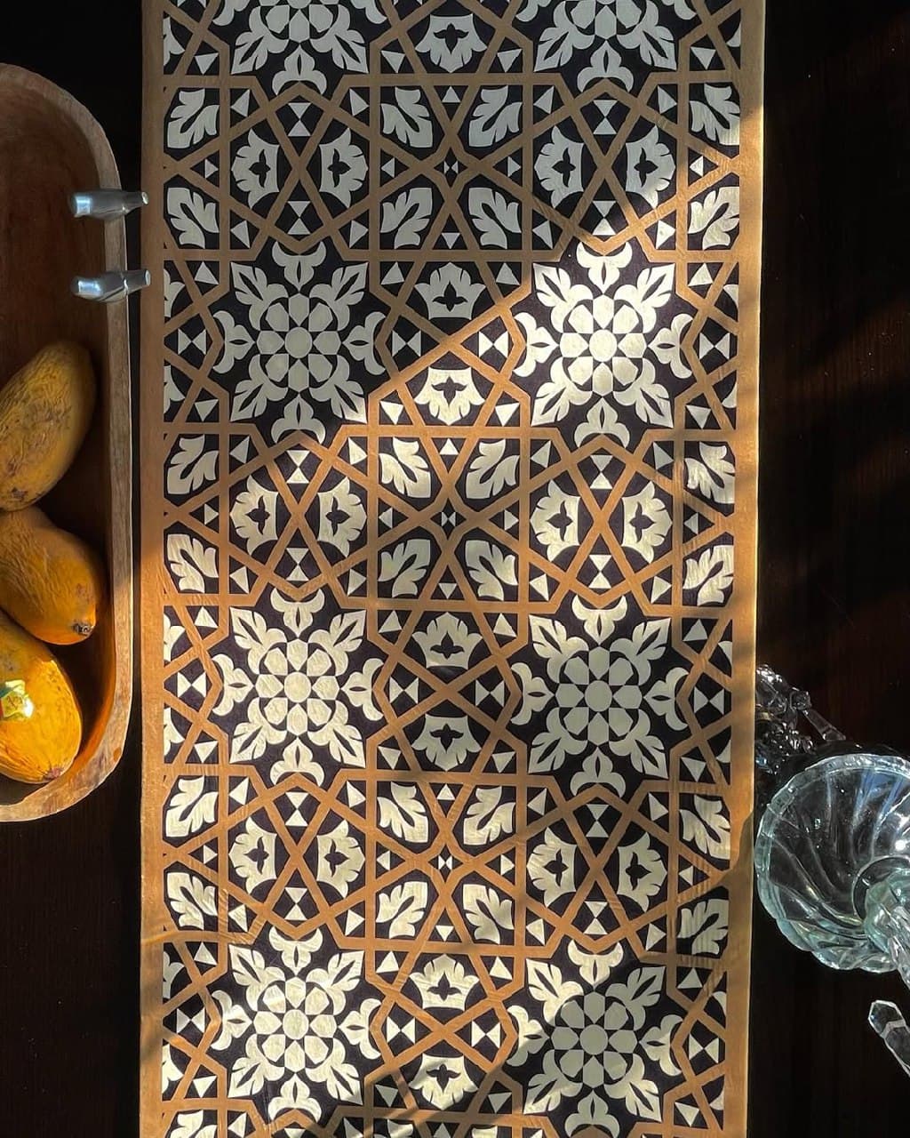 ست رانر و کوسن مخمل طرح معرق