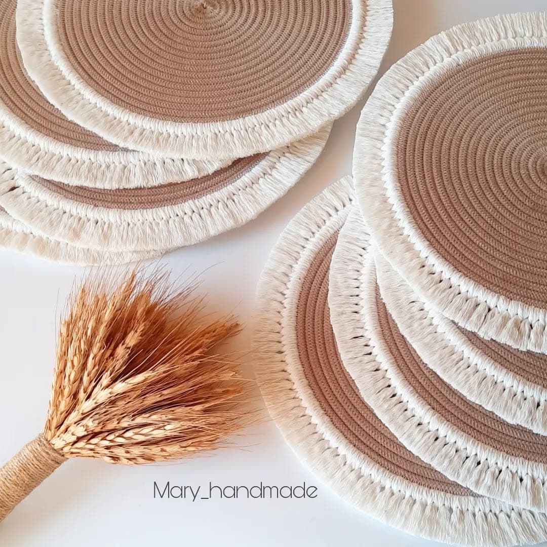 زیربشقابی قیطانی با لبه مکرومه