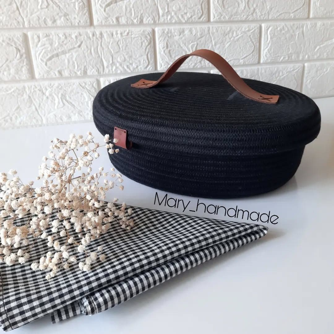 سبد نان قیطانی درب دار