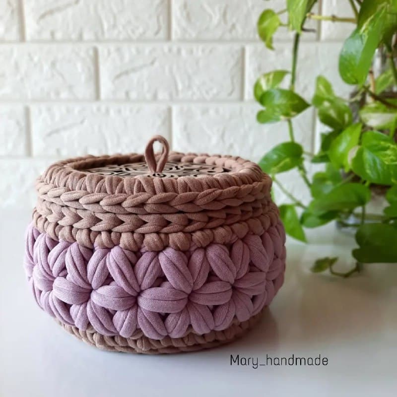 سبد تریکو درب دار طرح گل