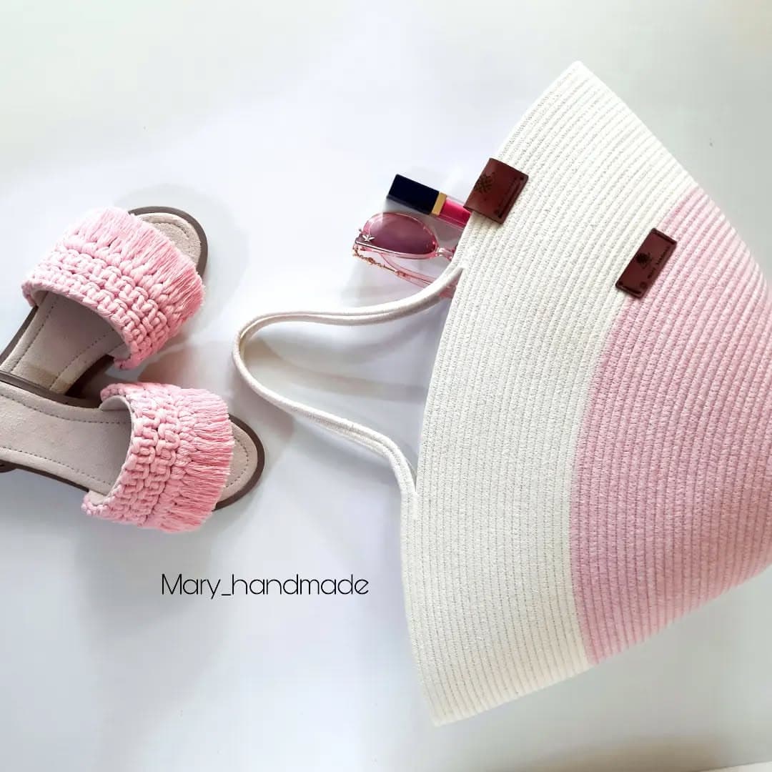 ست کیف حصیری و صندل مکرومه صورتی