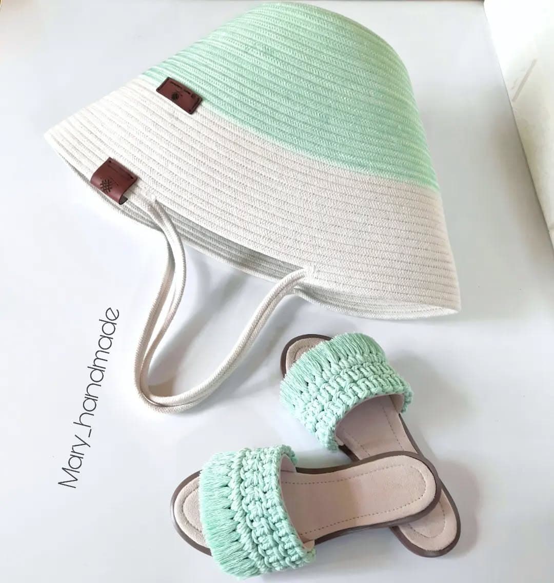 ست کیف و صندل دستباف