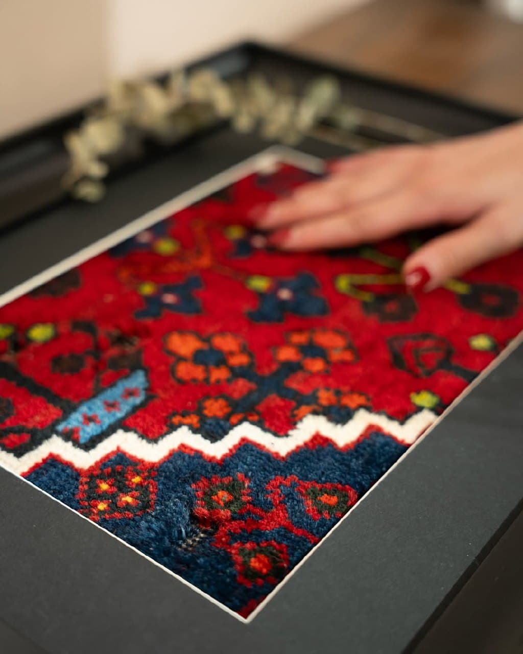 تابلو فرش دستبافت تک نسخه