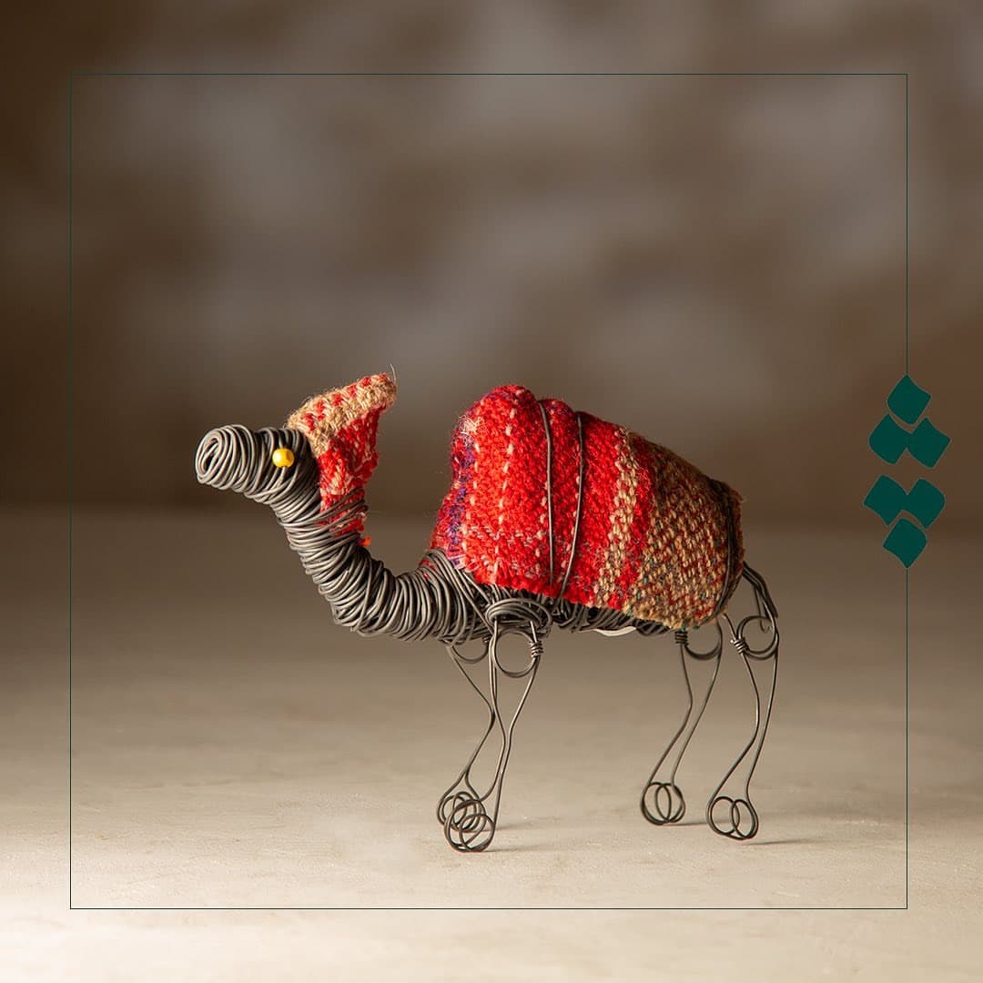 مجسمه مفتولی دستساز طرح شتر