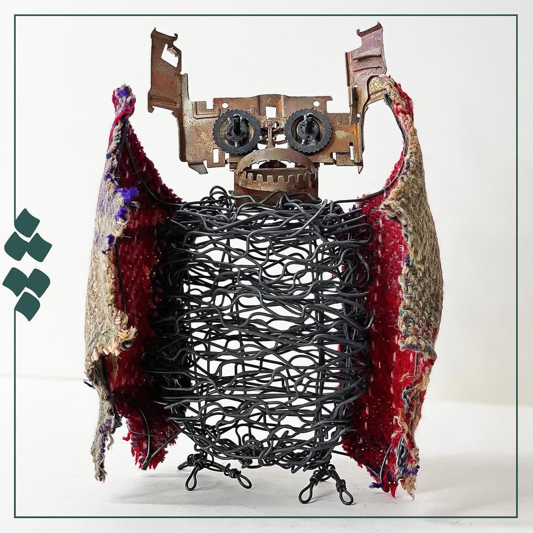 مجسمه دستساز چله با گلیم شیراز