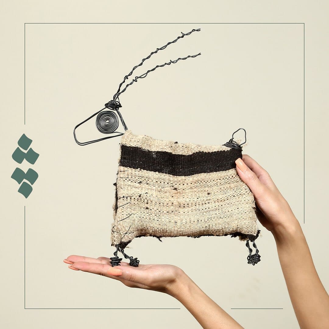 مجسمه دستساز بز چله