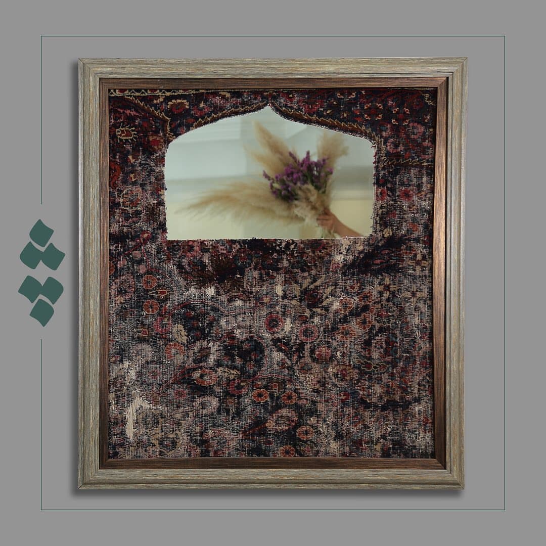 آینه فرش چله با قاب چوبی