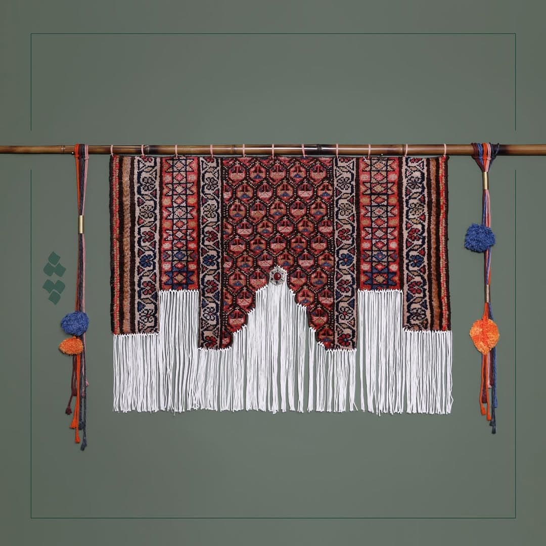 آویز دیواری دستبافت چله طرح فرش آنتیک قشقایی