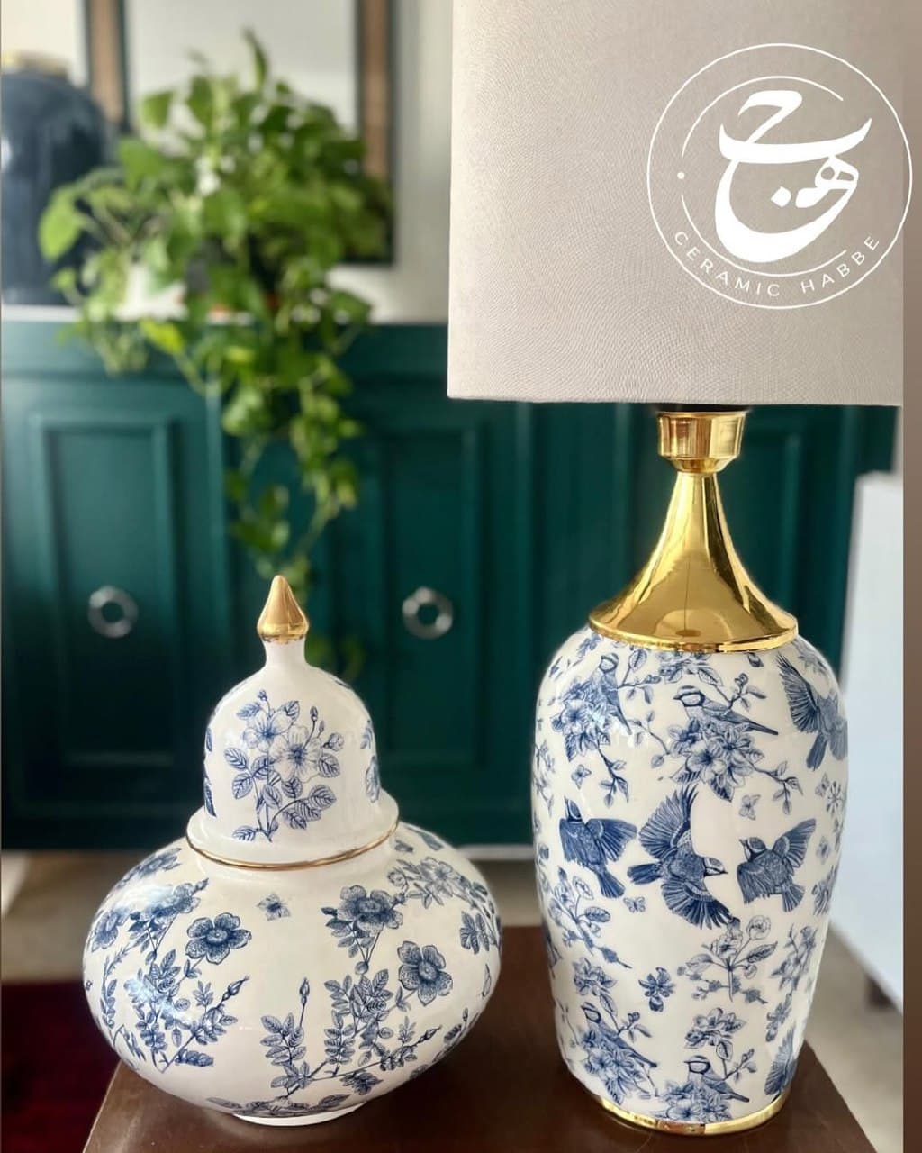 آباژور رومیزی سرامیکی طرح پرنده و گل قلم آبی