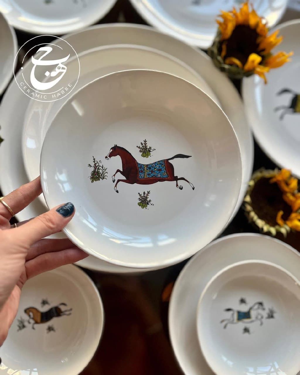 سرویس غذاخوری سرامیکی طرح اسب مینیاتوری