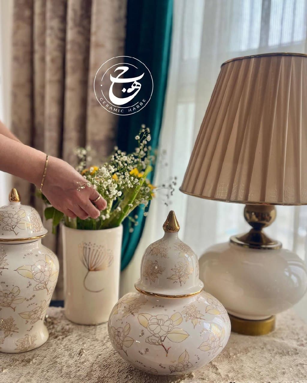 جینجر جار سرامیکی دستساز حبه طرح فلورال طلایی