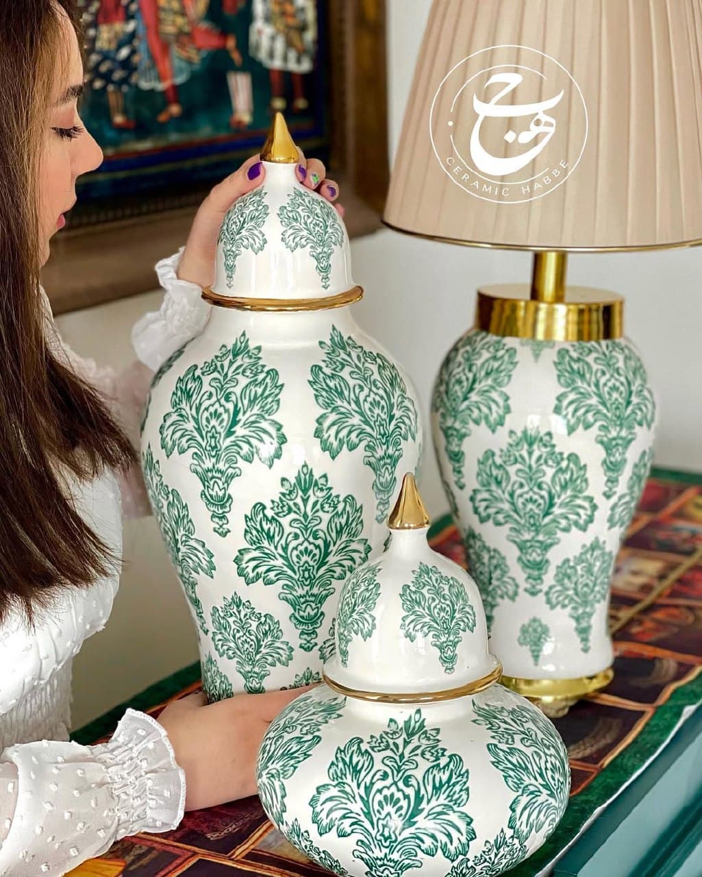 ست دکوری سرامیکی دستساز طرح داماسک سبز و سفید طلاکوب