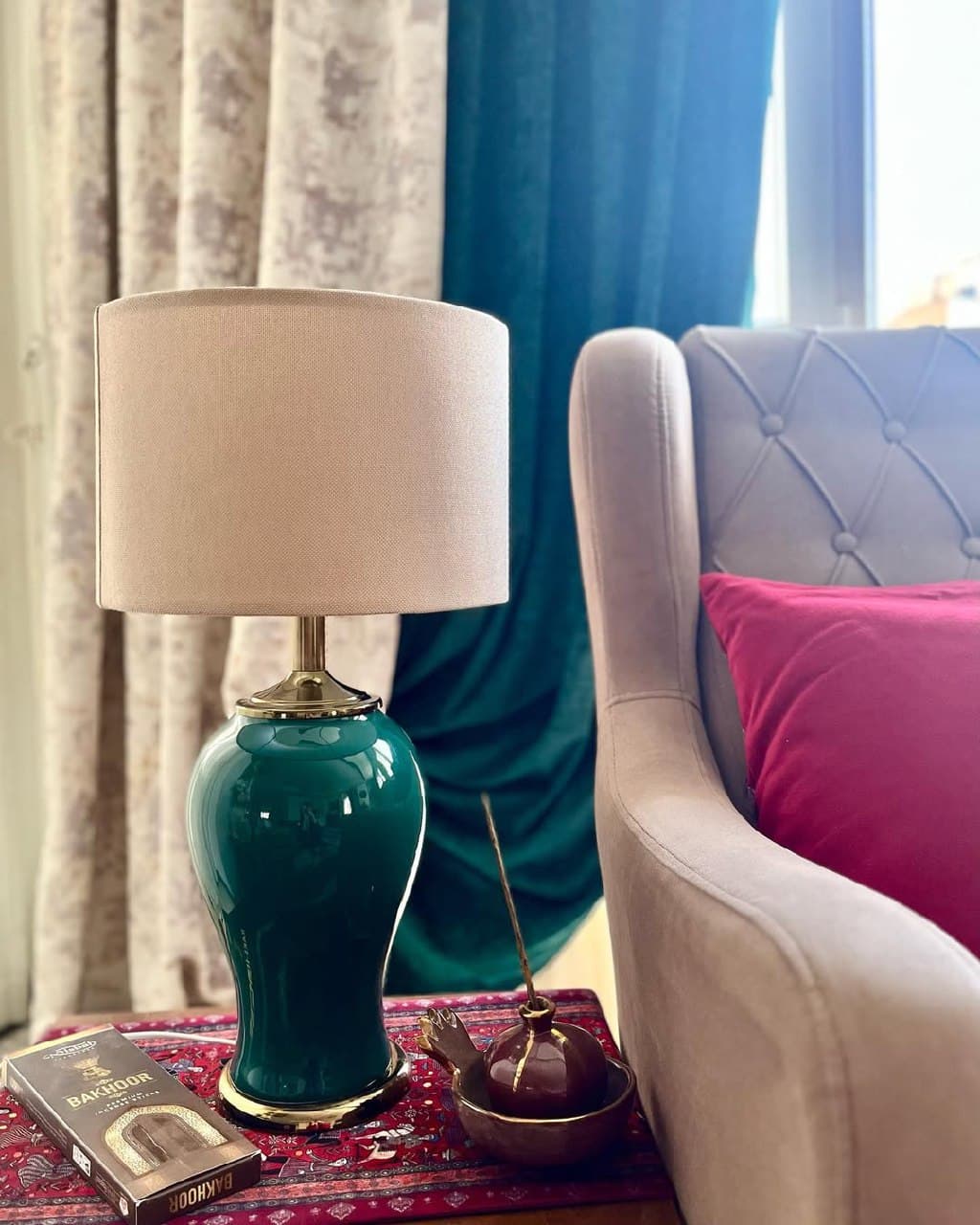 آباژور رومیزی سرامیکی دستساز مدل حبه سبز یشمی