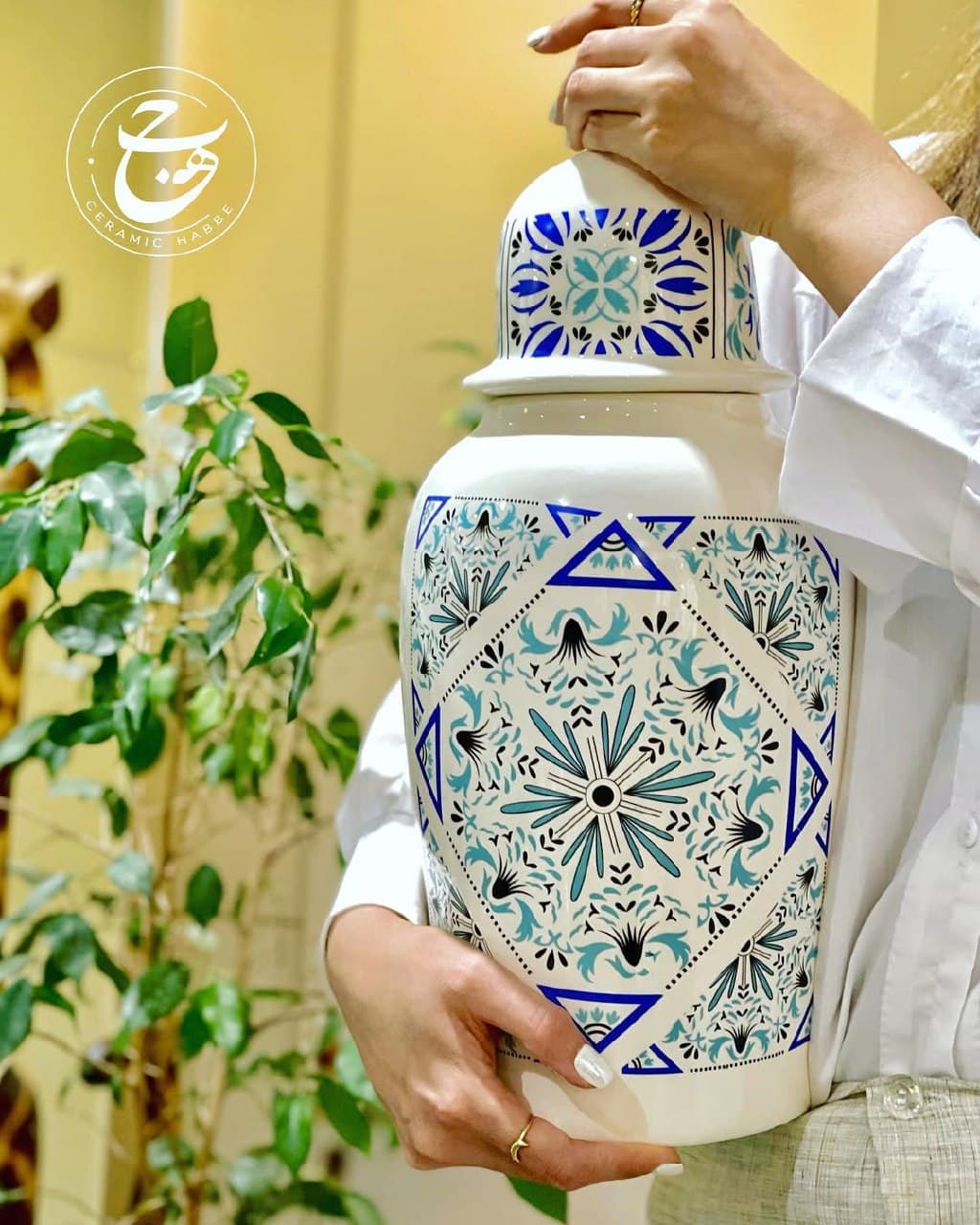 جینجر جار سرامیکی بزرگ دست ساز طرح سنتی