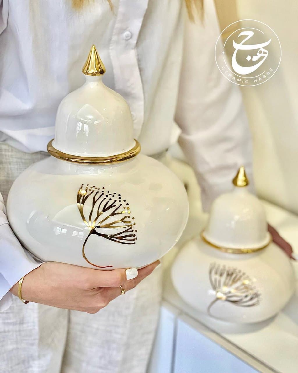 خمره سرامیکی دکوراتیو دست‌ساز طرح قاصدک طلاکوب