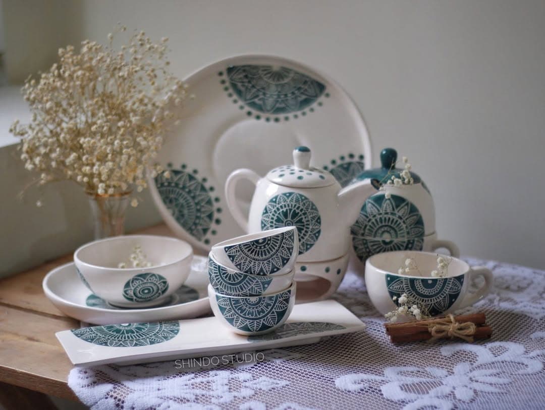 سرویس چای خوری سرامیکی دست ساز طرح ماندالا