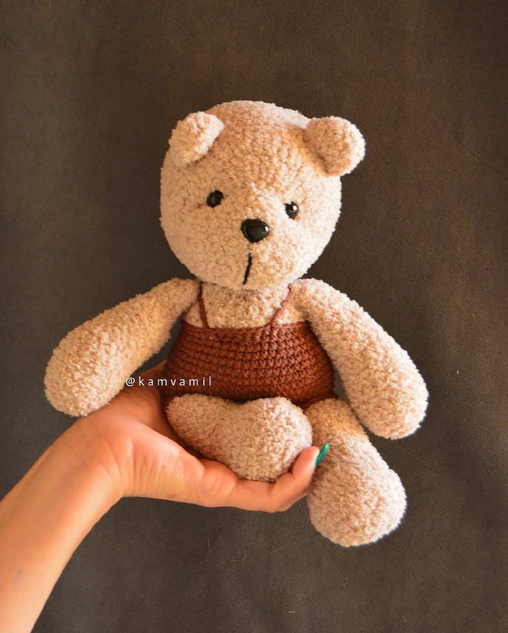 عروسک بافتنی خرس تدی دستباف ۲۷ سانتی