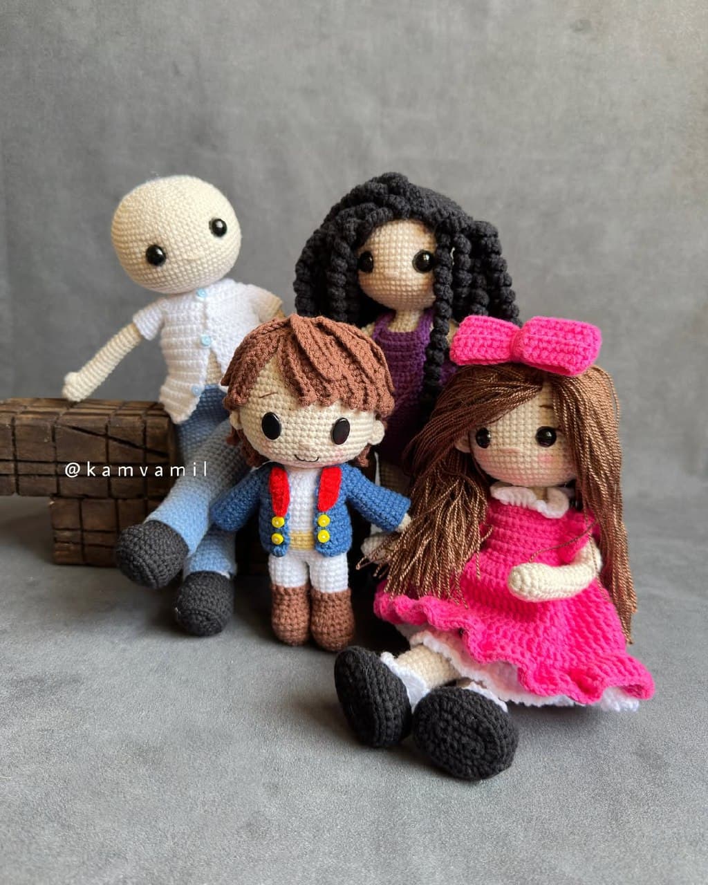 عروسک بافتنی دست ساز سفارشی طرح خانواده