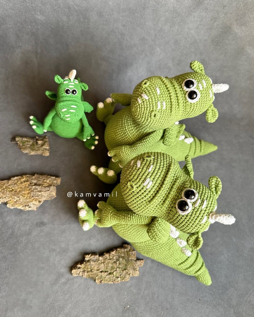 عروسک بافتنی مدل اژدهای بامزه دستباف