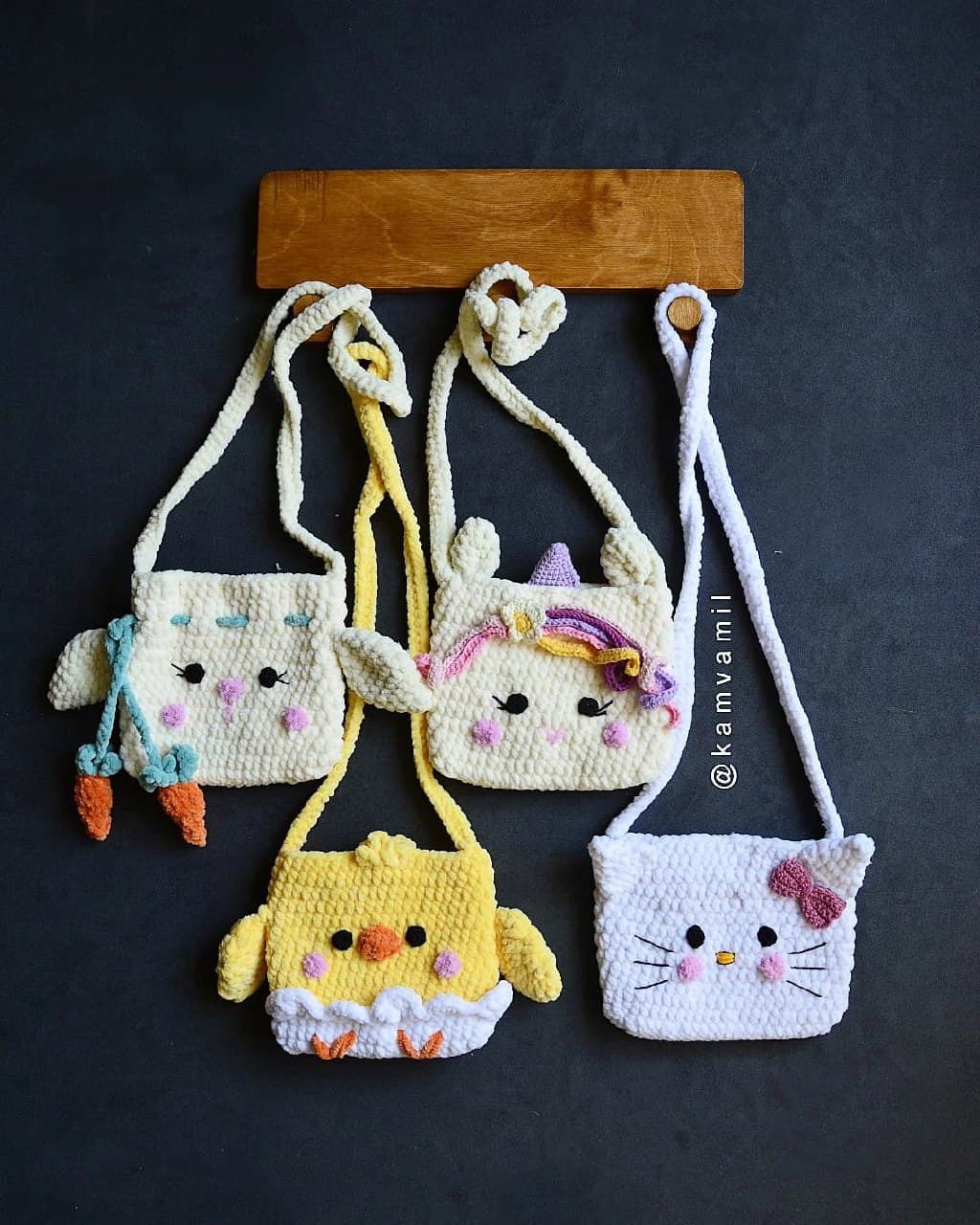 کیف دوشی کودک مخملی دستبافت طرح حیوانات فانتزی