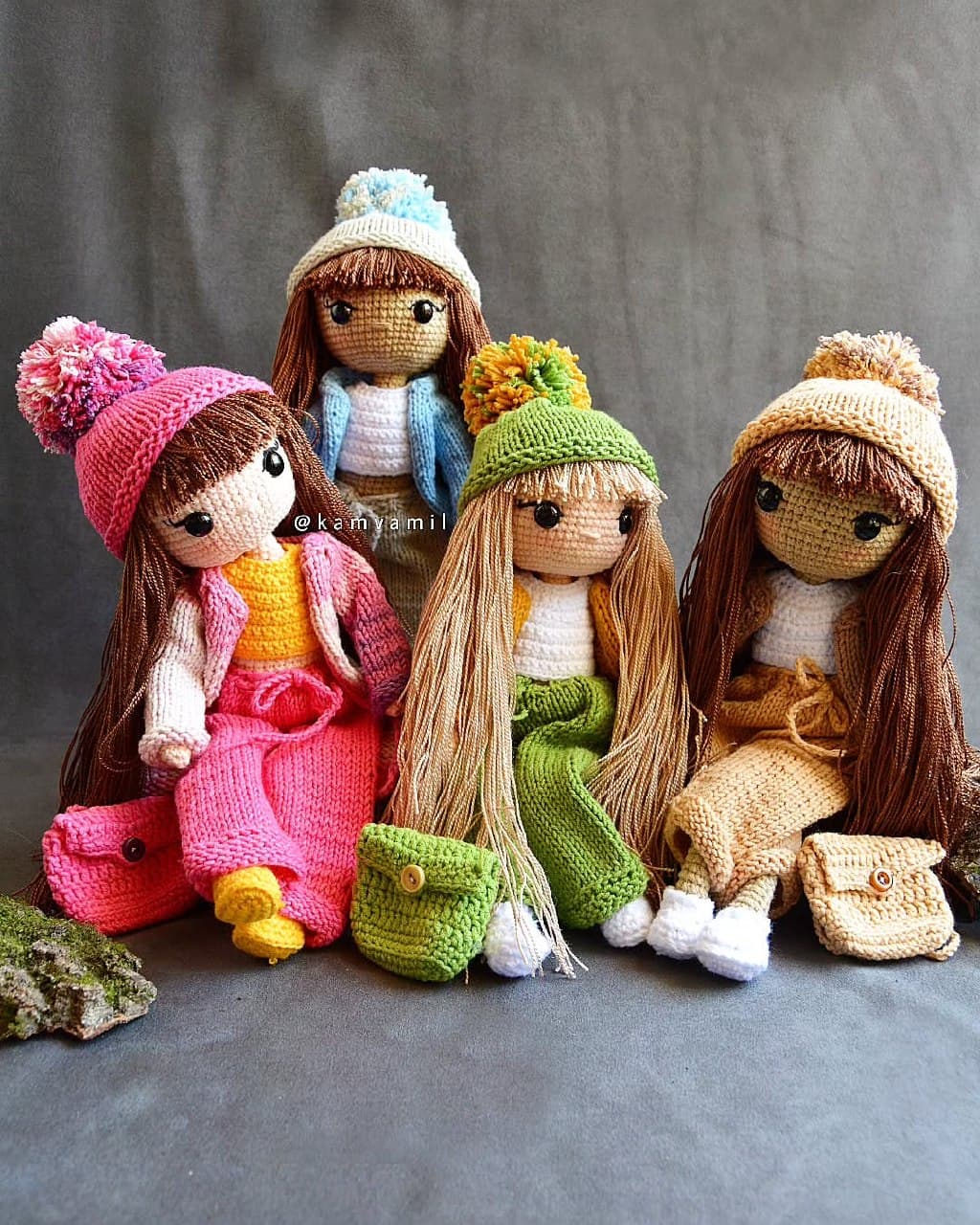 عروسک بافتنی دست ساز دخترانه با کاموا کتان ترک قد 33 سانت