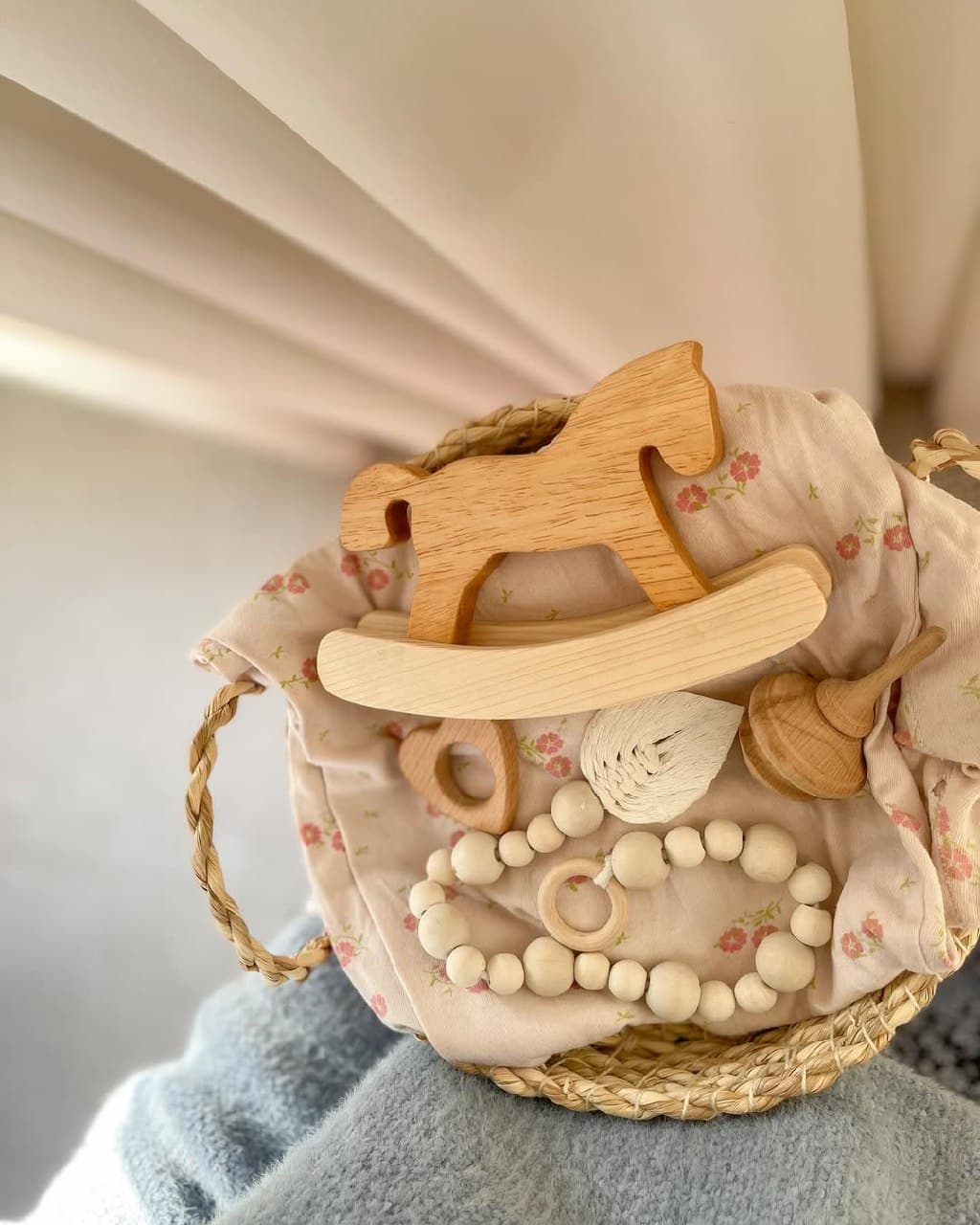 اسب راکری چوبی دکوری دست ساز